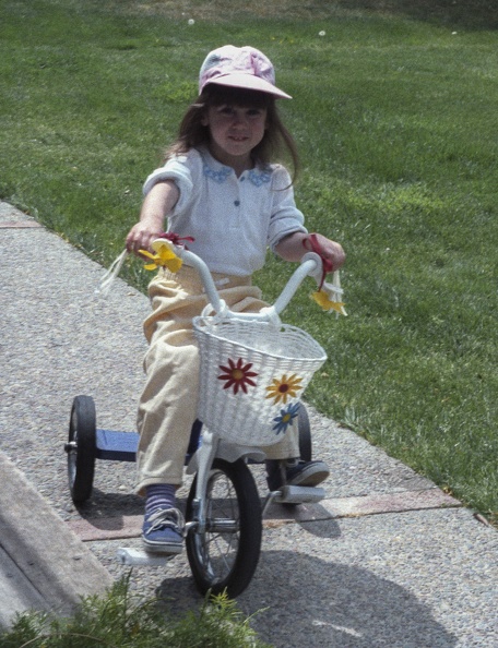 163-07 Spring 1988 Lucy on Tricycle 3890x2160.jpg