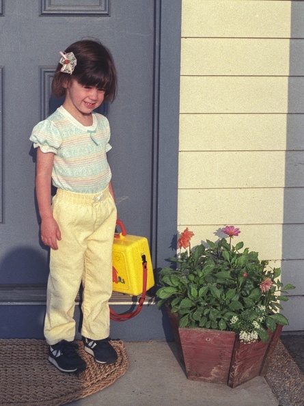 164-18 Lucy First Day of School 08-1988 3890x2160.jpg